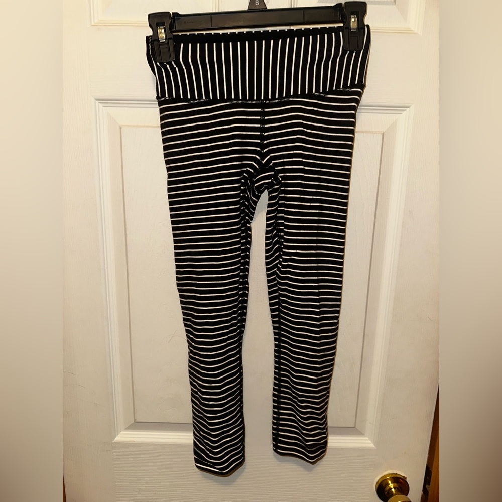 LULULEMON RARE ORIGINAL RELEASE 🍋🦓